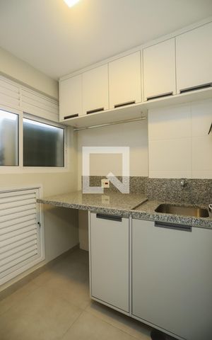 Apartamento para alugar com 163m², 3 quartos e 3 vagasÁrea de Serviço