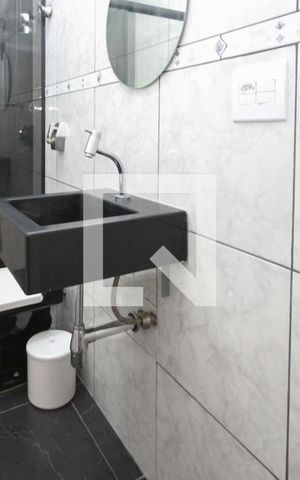 Casa à venda com 135m², 3 quartos e 1 vaga Casa à venda com 135m², 3 quartos e 1 vagaBanheiro Social