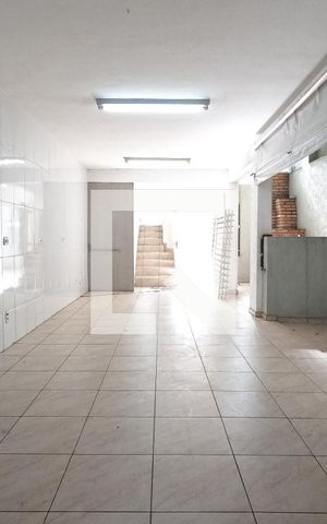 Casa à venda com 272m², 4 quartos e 3 vagasChurrasqueira