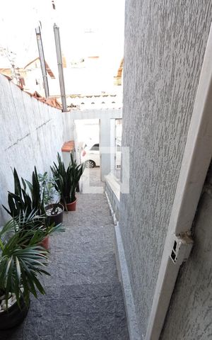 Casa à venda com 272m², 4 quartos e 3 vagasEntrada