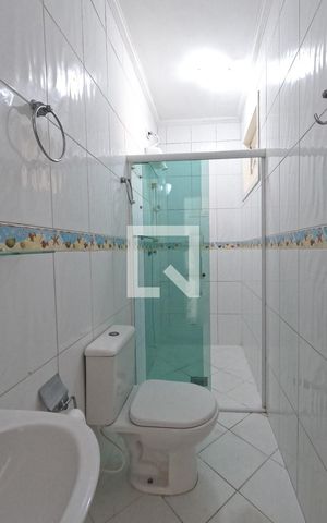 Casa à venda com 272m², 4 quartos e 3 vagasBanheiro