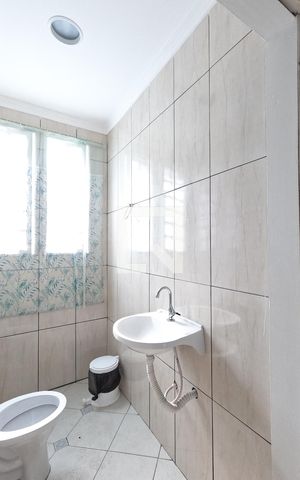 Casa à venda com 272m², 4 quartos e 3 vagasBanheiro de Serviço