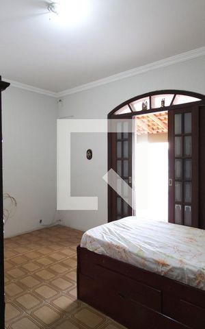 Casa à venda com 150m², 3 quartos e 3 vagas Casa à venda com 150m², 3 quartos e 3 vagasQuarto 3