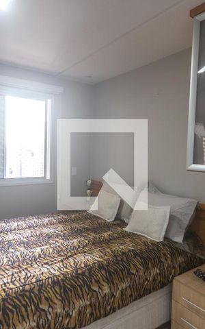 Apartamento à venda com 134m², 2 quartos e 2 vagas Apartamento à venda com 134m², 2 quartos e 2 vagasSuíte
