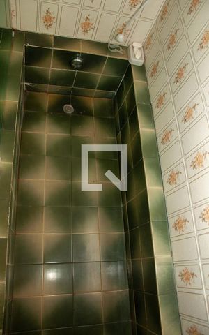 Casa à venda com 250m², 3 quartos e 2 vagasBanheiro da Suíte