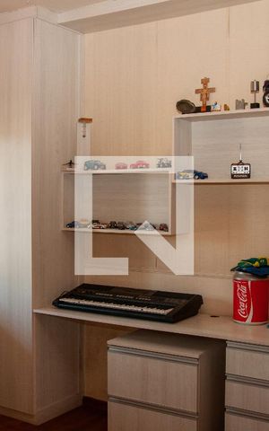 Casa à venda com 250m², 3 quartos e 2 vagasQuarto 2