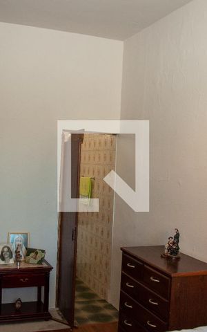 Casa à venda com 250m², 3 quartos e 2 vagasSuíte