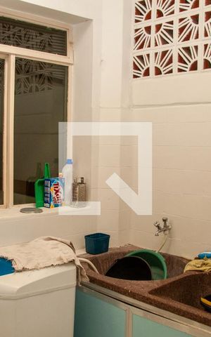 Casa à venda com 250m², 3 quartos e 2 vagasÁrea de Serviço