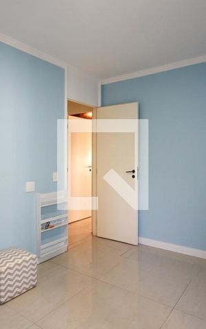 Apartamento à venda com 99m², 3 quartos e 2 vagas Apartamento à venda com 99m², 3 quartos e 2 vagasQuarto 1
