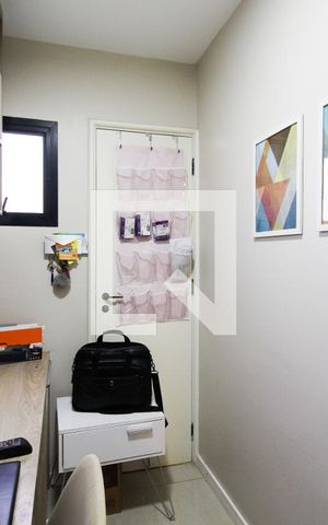 Apartamento à venda com 99m², 3 quartos e 2 vagas Apartamento à venda com 99m², 3 quartos e 2 vagasQuarto Reversível - Escritório