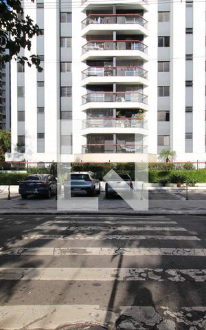 Apartamento à venda com 99m², 3 quartos e 2 vagas Apartamento à venda com 99m², 3 quartos e 2 vagasFachada