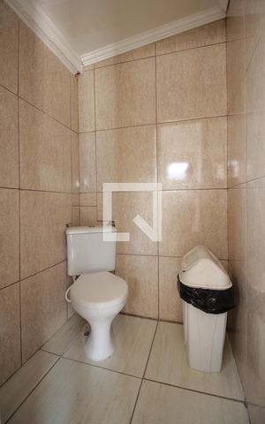 Casa à venda com 250m², 2 quartos e 4 vagasBanheiro