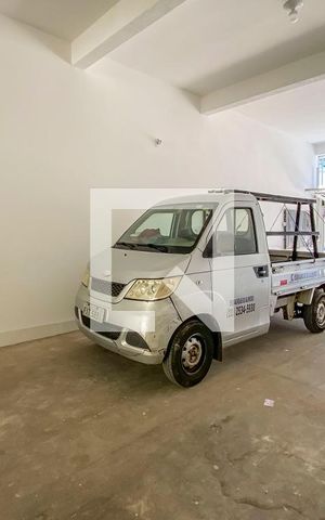 Apartamento para alugar com 122m², 2 quartos e 1 vaga Apartamento para alugar com 122m², 2 quartos e 1 vagaGaragem