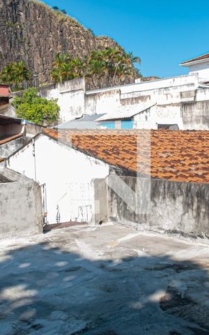Casa à venda com 155m², 4 quartos e 2 vagas Casa à venda com 155m², 4 quartos e 2 vagasterraço