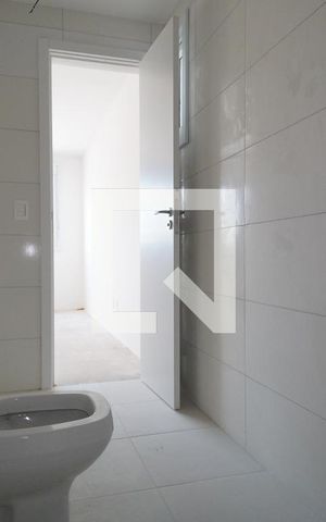Apartamento à venda com 188m², 4 quartos e 3 vagasBanheiro da Suíte 1