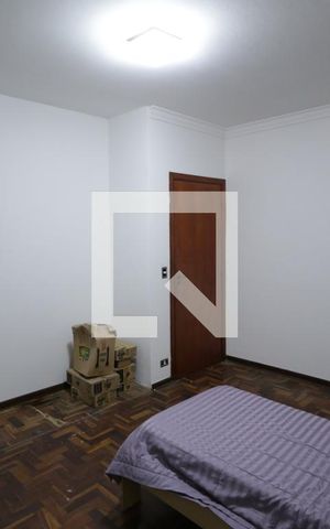 Casa à venda com 200m², 3 quartos e 2 vagasQuarto 2
