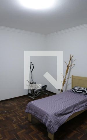 Casa à venda com 200m², 3 quartos e 2 vagasQuarto 2