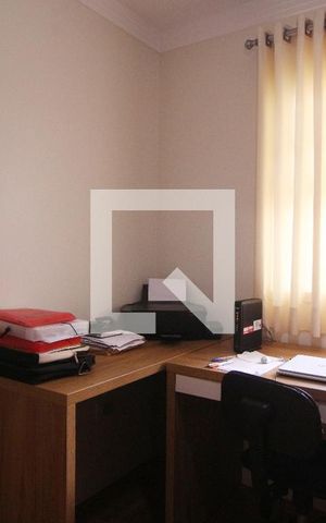 Casa para alugar com 200m², 3 quartos e 2 vagasQuarto