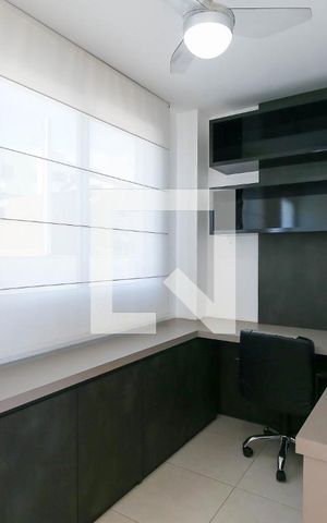 Apartamento à venda com 77m², 3 quartos e 2 vagas Apartamento à venda com 77m², 3 quartos e 2 vagasCobertura