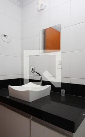 Apartamento para alugar com 60m², 2 quartos e 1 vagaBanheiro Social