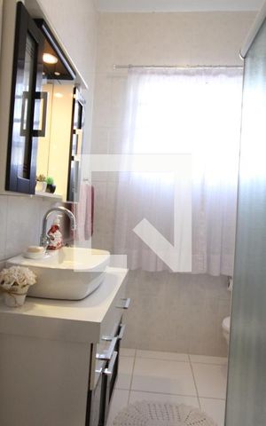 Casa à venda com 110m², 3 quartos e sem vagaBanheiro