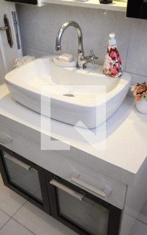 Casa à venda com 110m², 3 quartos e sem vagaBanheiro