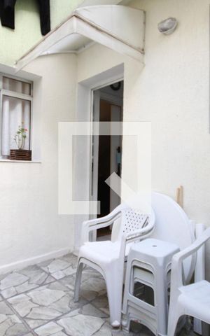 Casa à venda com 110m², 3 quartos e sem vagaÁrea de Serviço