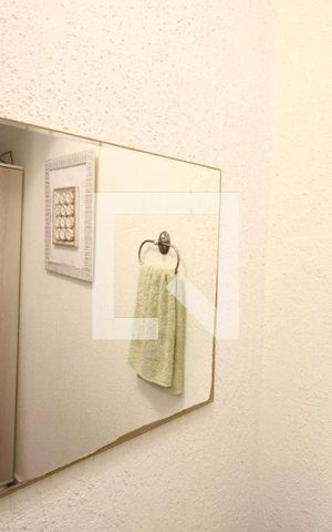Casa à venda com 110m², 3 quartos e sem vagaLavabo