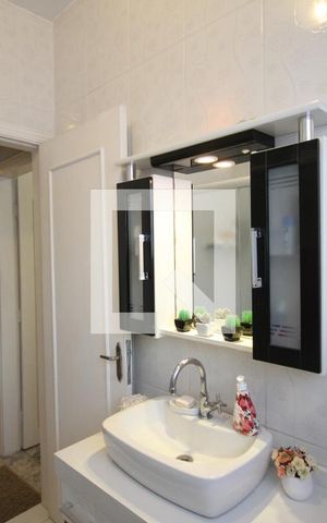 Casa à venda com 110m², 3 quartos e sem vagaBanheiro