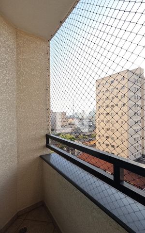 Apartamento para alugar com 65m², 2 quartos e 1 vagaVaranda