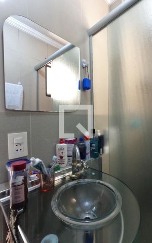 Apartamento para alugar com 65m², 2 quartos e 1 vagaBanheiro