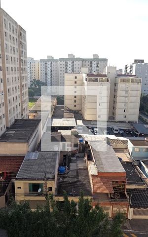Apartamento para alugar com 65m², 2 quartos e 1 vagaVista da Cozinha e Área de Serviço