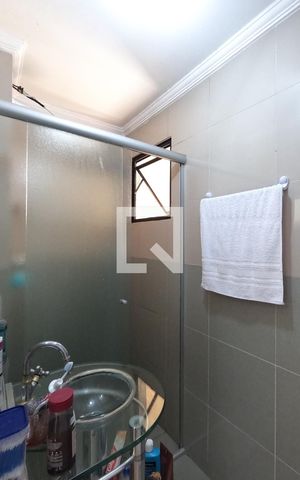 Apartamento para alugar com 65m², 2 quartos e 1 vagaBanheiro