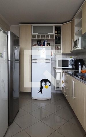 Apartamento para alugar com 65m², 2 quartos e 1 vagaCozinha e Área de Serviço