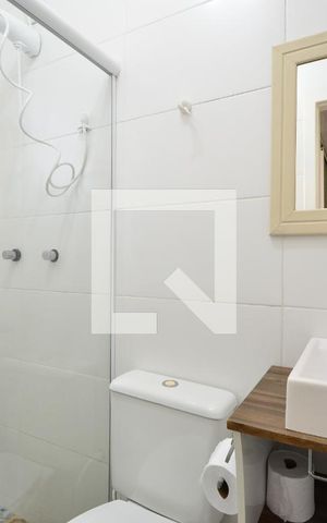 Casa à venda com 253m², 3 quartos e 4 vagasBanheiro da Suíte 2