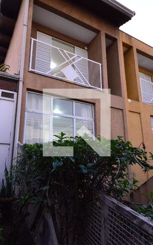 Casa à venda com 253m², 3 quartos e 4 vagasFachada da Casa
