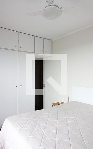 Casa à venda com 150m², 3 quartos e 2 vagasQuarto 1 - Suíte
