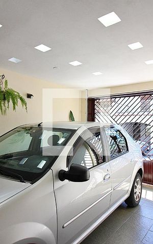 Casa à venda com 150m², 3 quartos e 2 vagasGaragem