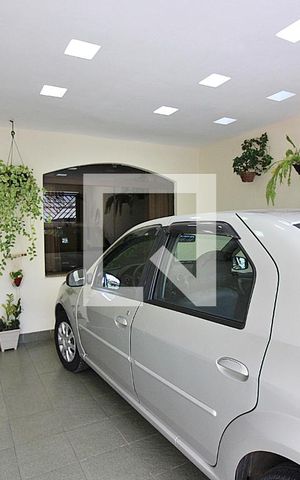 Casa à venda com 150m², 3 quartos e 2 vagasGaragem
