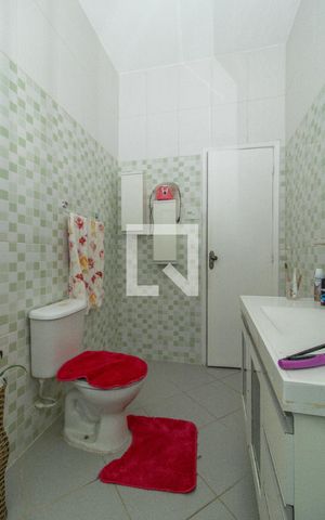 Apartamento à venda com 115m², 3 quartos e 1 vaga Apartamento à venda com 115m², 3 quartos e 1 vagaBanheiro Social