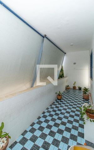 Apartamento à venda com 115m², 3 quartos e 1 vaga Apartamento à venda com 115m², 3 quartos e 1 vagaVaranda