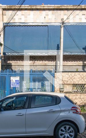Apartamento à venda com 115m², 3 quartos e 1 vaga Apartamento à venda com 115m², 3 quartos e 1 vagaFachada