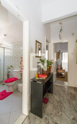 Apartamento à venda com 115m², 3 quartos e 1 vaga Apartamento à venda com 115m², 3 quartos e 1 vagaHall
