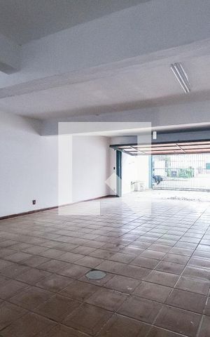 Casa à venda com 417m², 3 quartos e 3 vagasGaragem