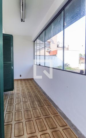 Casa à venda com 417m², 3 quartos e 3 vagasSacada