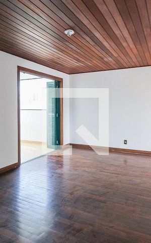Casa à venda com 417m², 3 quartos e 3 vagasSala de jantar