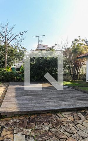 Casa à venda com 417m², 3 quartos e 3 vagasQuintal