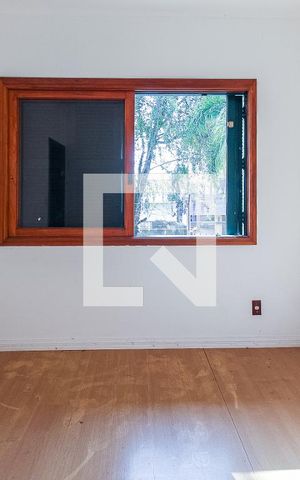 Casa à venda com 417m², 3 quartos e 3 vagasEscritório