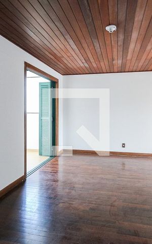 Casa à venda com 417m², 3 quartos e 3 vagasSala de jantar