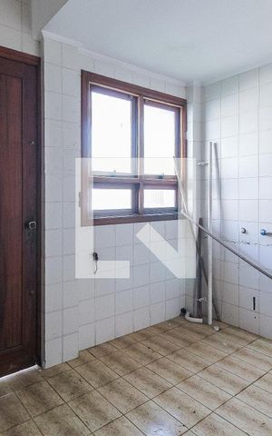 Casa à venda com 417m², 3 quartos e 3 vagasCozinha
